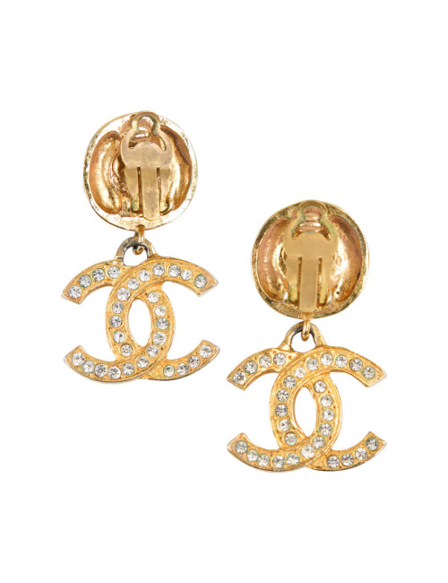 CHANEL Vintage gilded CC pendant clip-on earrings