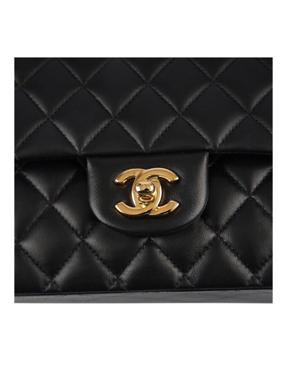 Timeless CHANEL cuir d'agneau noir