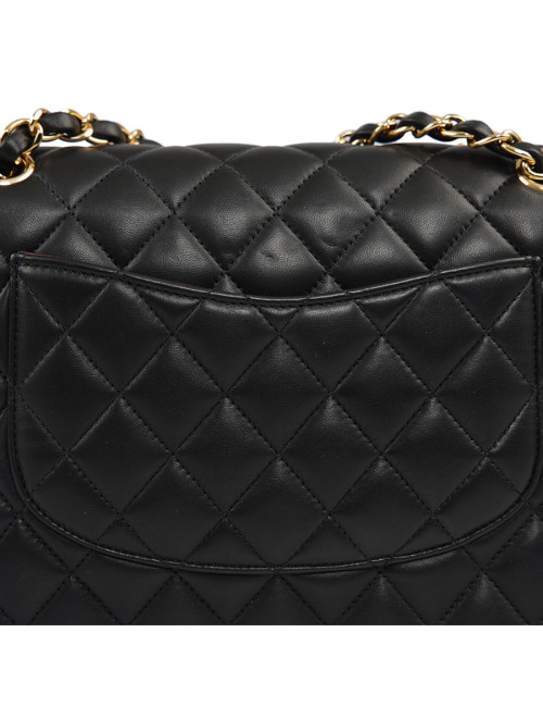 Timeless CHANEL cuir d'agneau noir