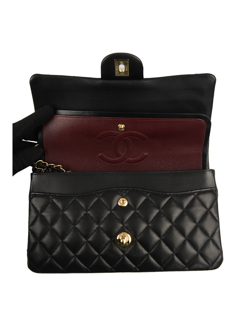 Timeless CHANEL cuir d'agneau noir
