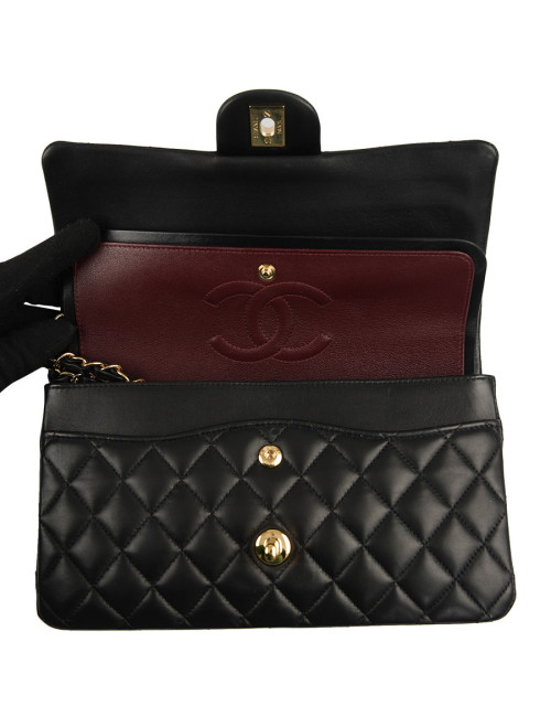 Timeless CHANEL cuir d'agneau noir