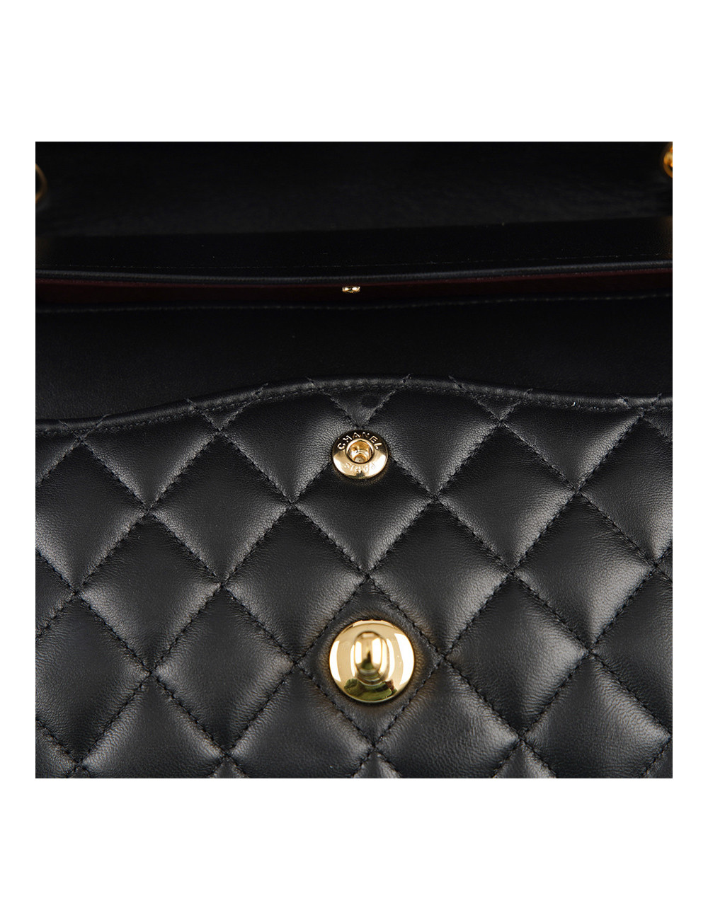 Timeless CHANEL cuir d'agneau noir