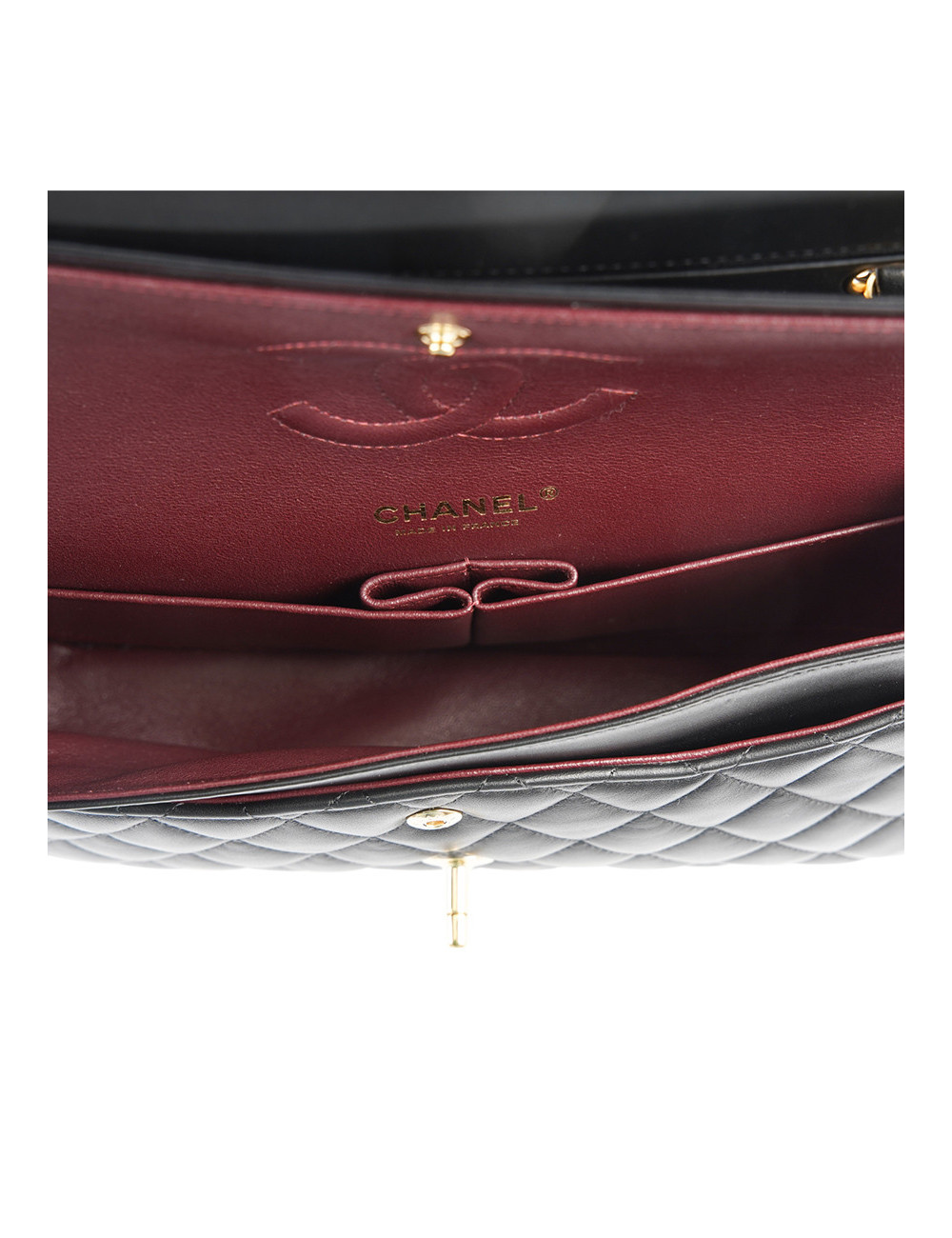 Timeless CHANEL cuir d'agneau noir