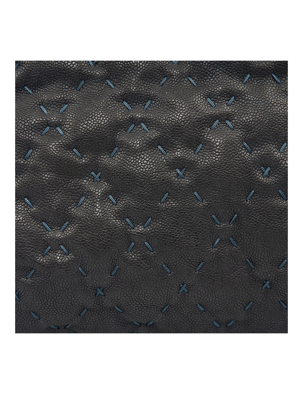 Cabas CHANEL cuir de veau bleu 