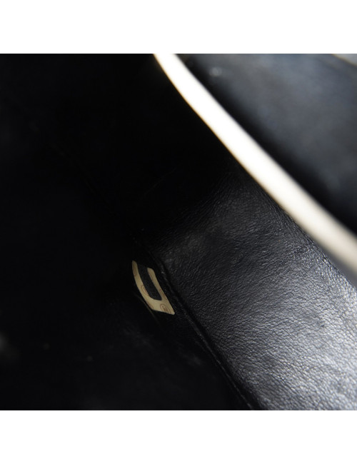 Petit sac vintage CHANEL noir gansé de blanc