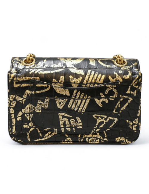 Sac CHANEL  imitation crocodile noir peint c h a n e l doré
