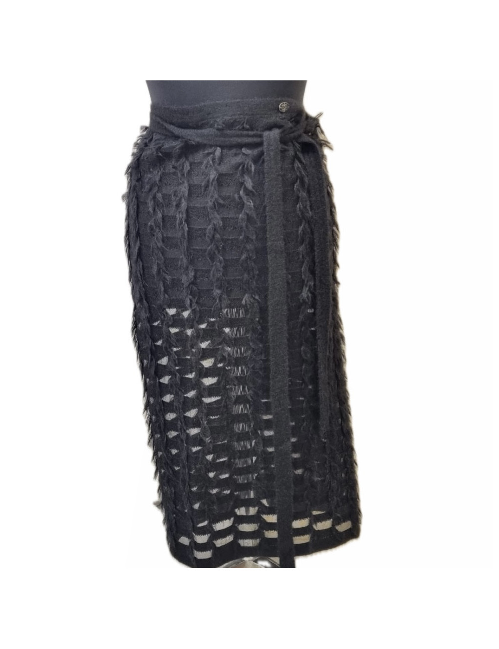 Jupe portefeuille T 36 CHANEL noire