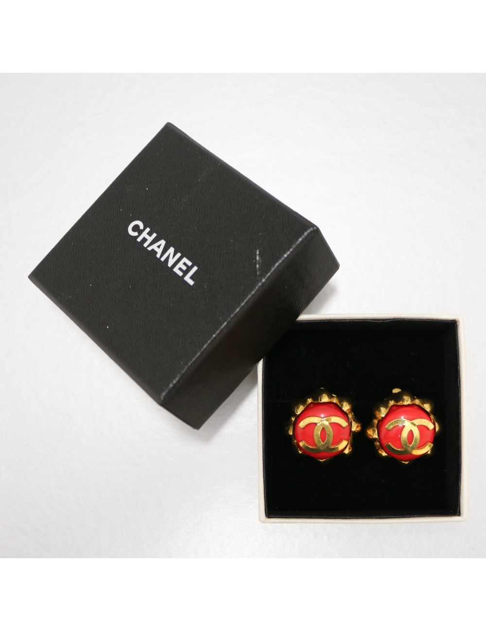 CHANEL vintage red and gold clip-on earrings