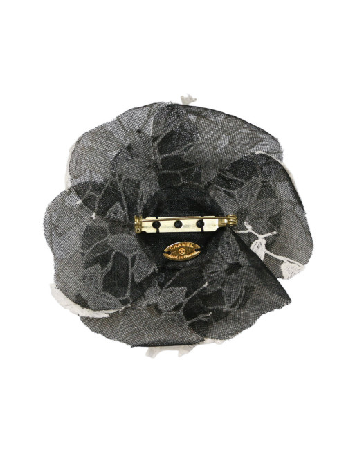 Broche CHANEL brodé