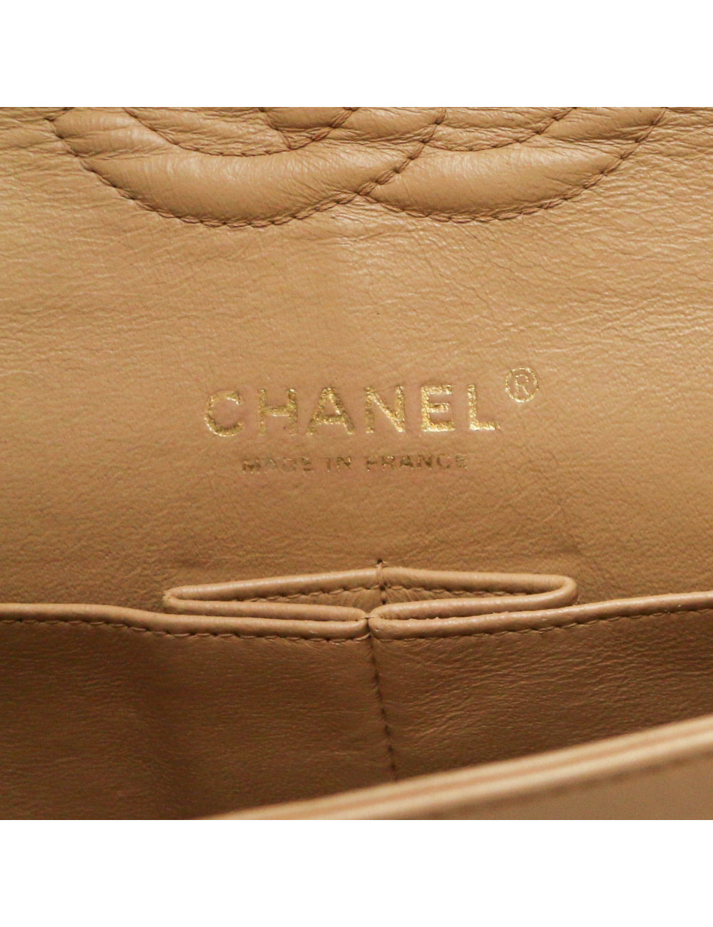 Timeless CHANEL beige