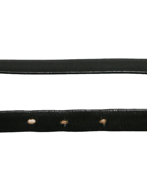 CHANEL narrow black belt