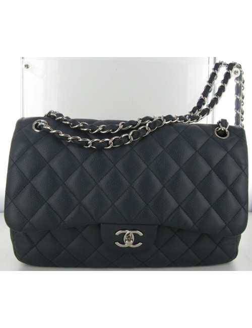 Jumbo two-tone CHANEL