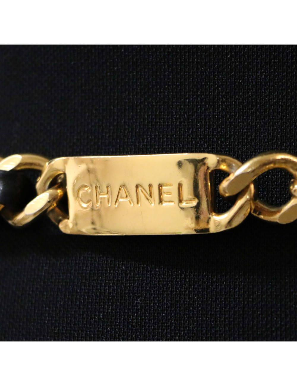 Ceinture vintage CHANEL cuir et métal noir