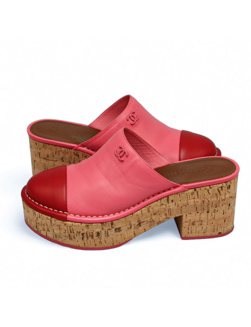 Sabots CHANEL t39 cuir rose