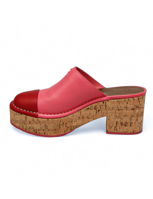 Sabots CHANEL t39 cuir rose