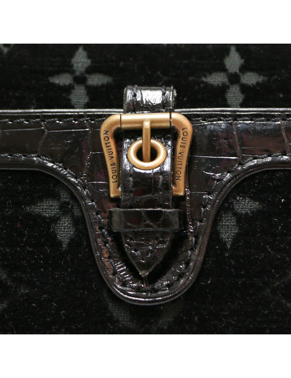 Sac Irving LOUIS VUITTON velours noir Monogram Edition limitéeVelours noir