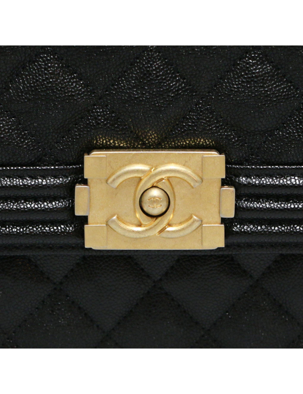 Sac Boy CHANEL Nord Sud vertical grainé noir