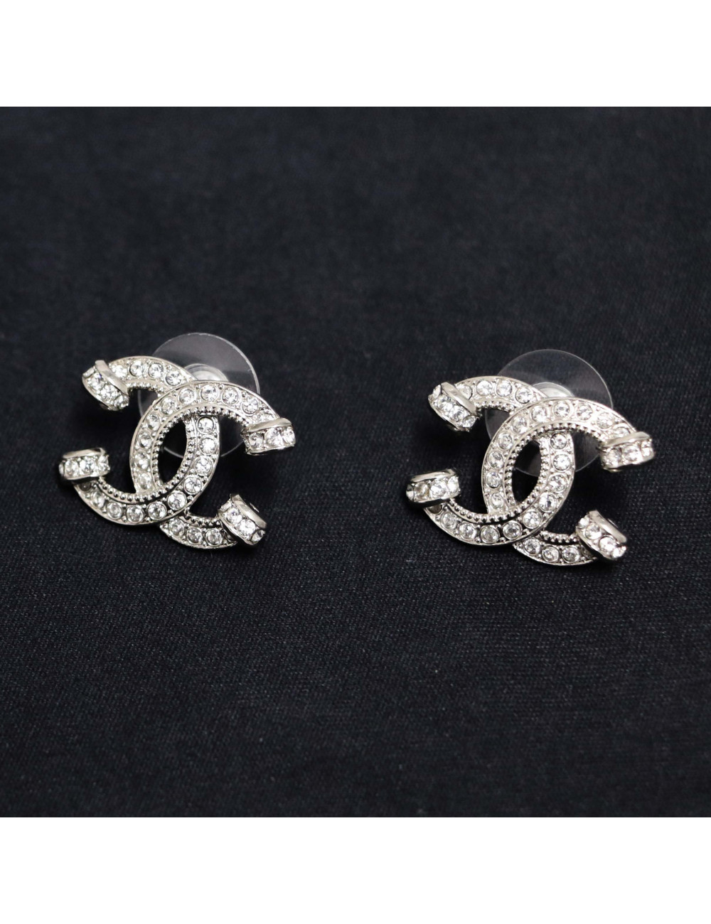 Glamorous red CHANEL dress