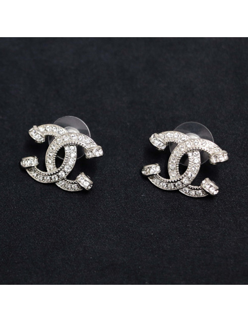 Glamorous red CHANEL dress