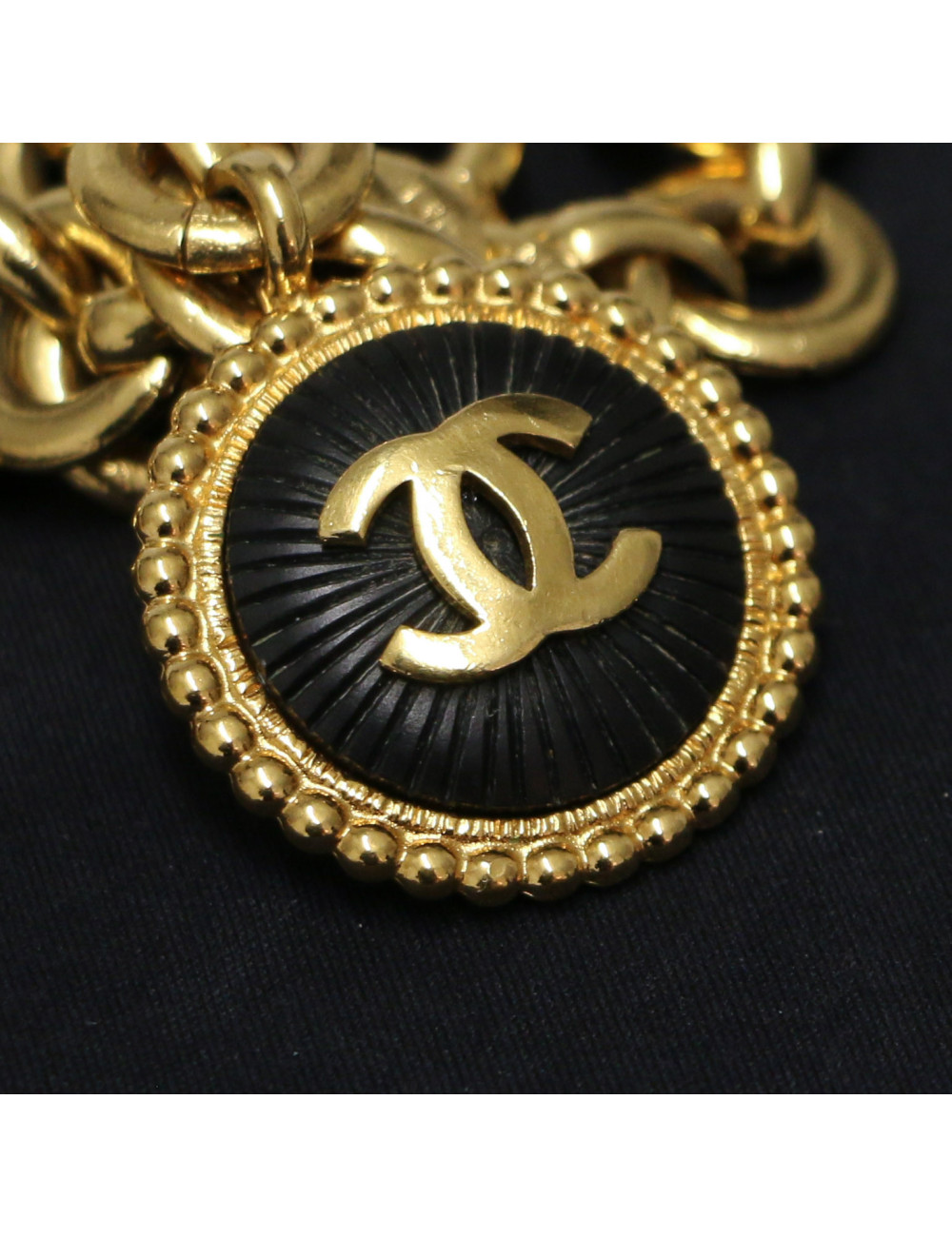 Ceinture CHANEL triple rangs dorés Vintage