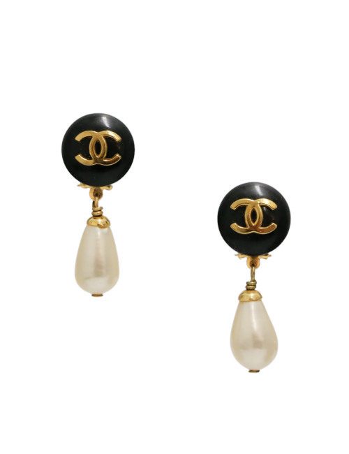 Boucles d'oreille CHANEL perle poire