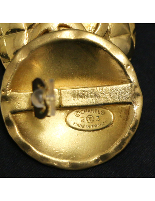 Clips ronds matelassés CHANEL CC