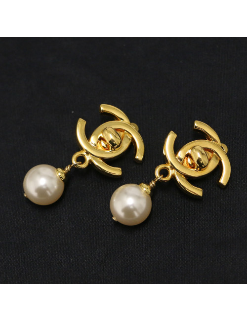 Clips CC Turnlock CHANEL perle pendante