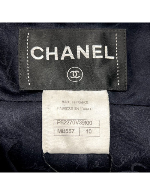 Manteau CHANEL cachemire bleu gansé de soie