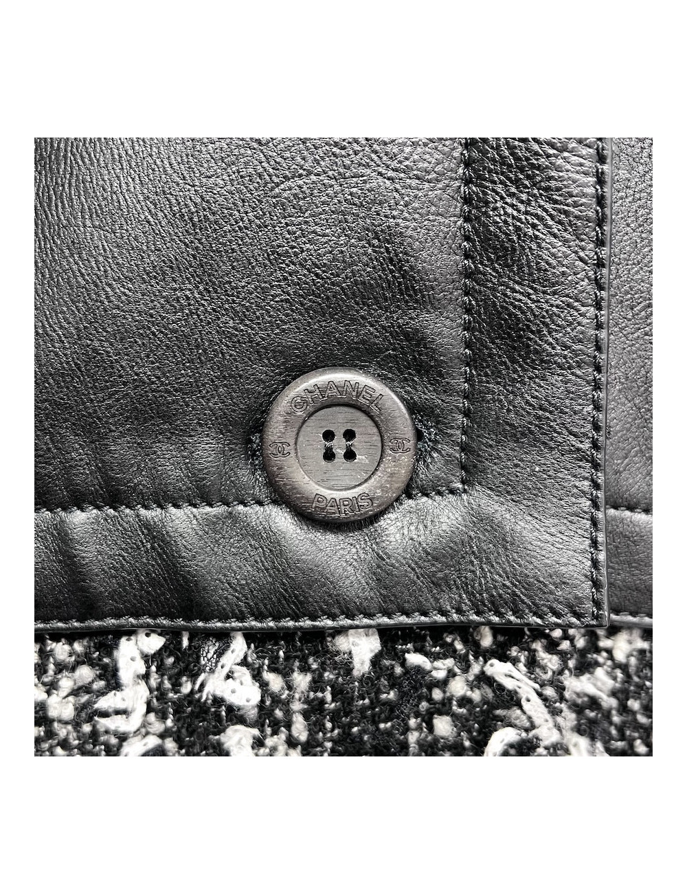 Manteau CHANEL tweed blanc et noir