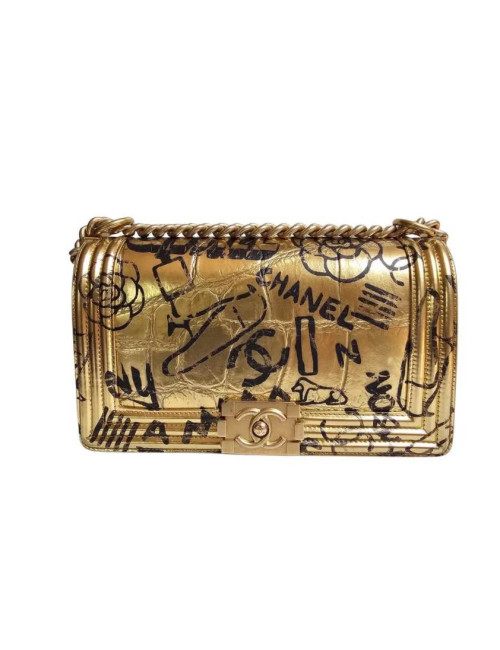 Sac Boy CHANEL doré Graffiti façon croco embossé