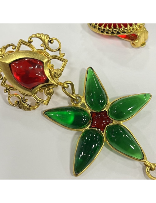 Clous Marguerite de Valois étoile et coeur en pate de verre