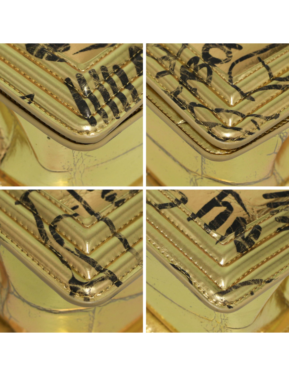 Sac Boy CHANEL doré Graffiti façon croco embossé