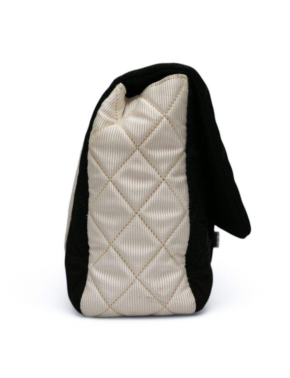 2.55 CHANEL bicolore noir blanc