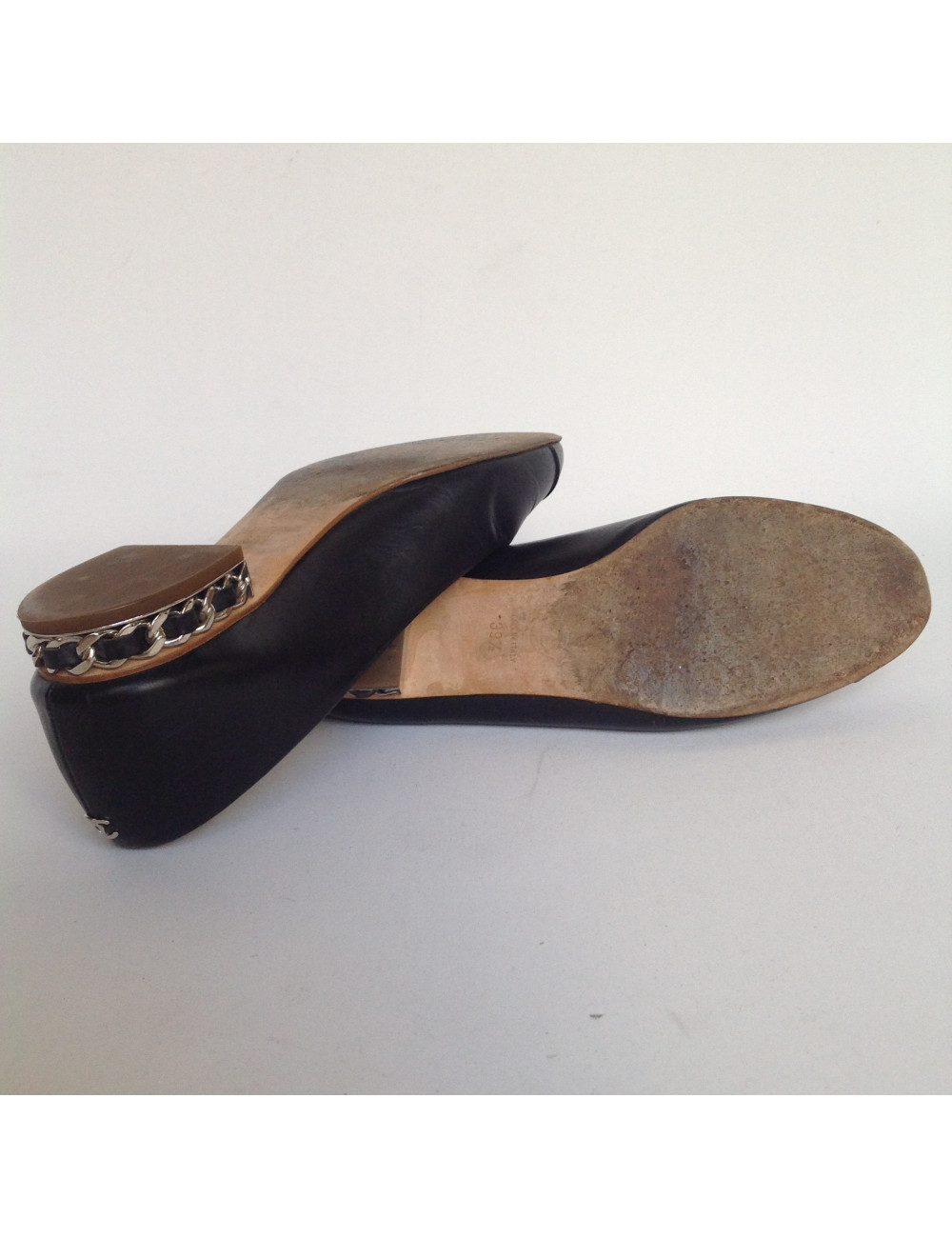 Ballerines CHANEL t 39.5 chaines
