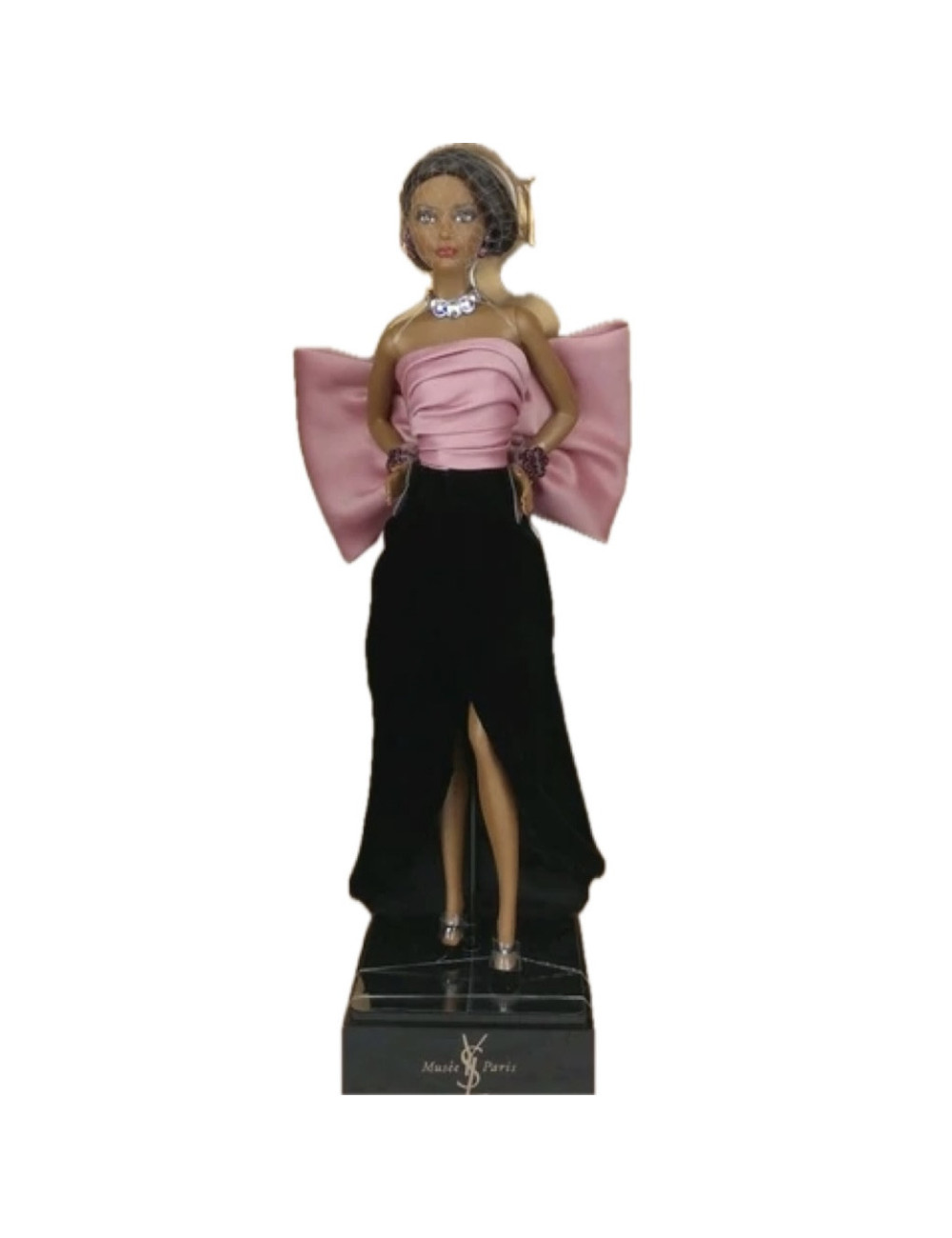 Barbie Collector Musée YVES SAINT LAURENT