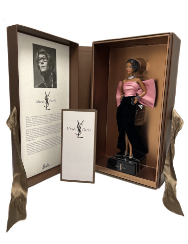Barbie Collector Musée YVES SAINT LAURENT