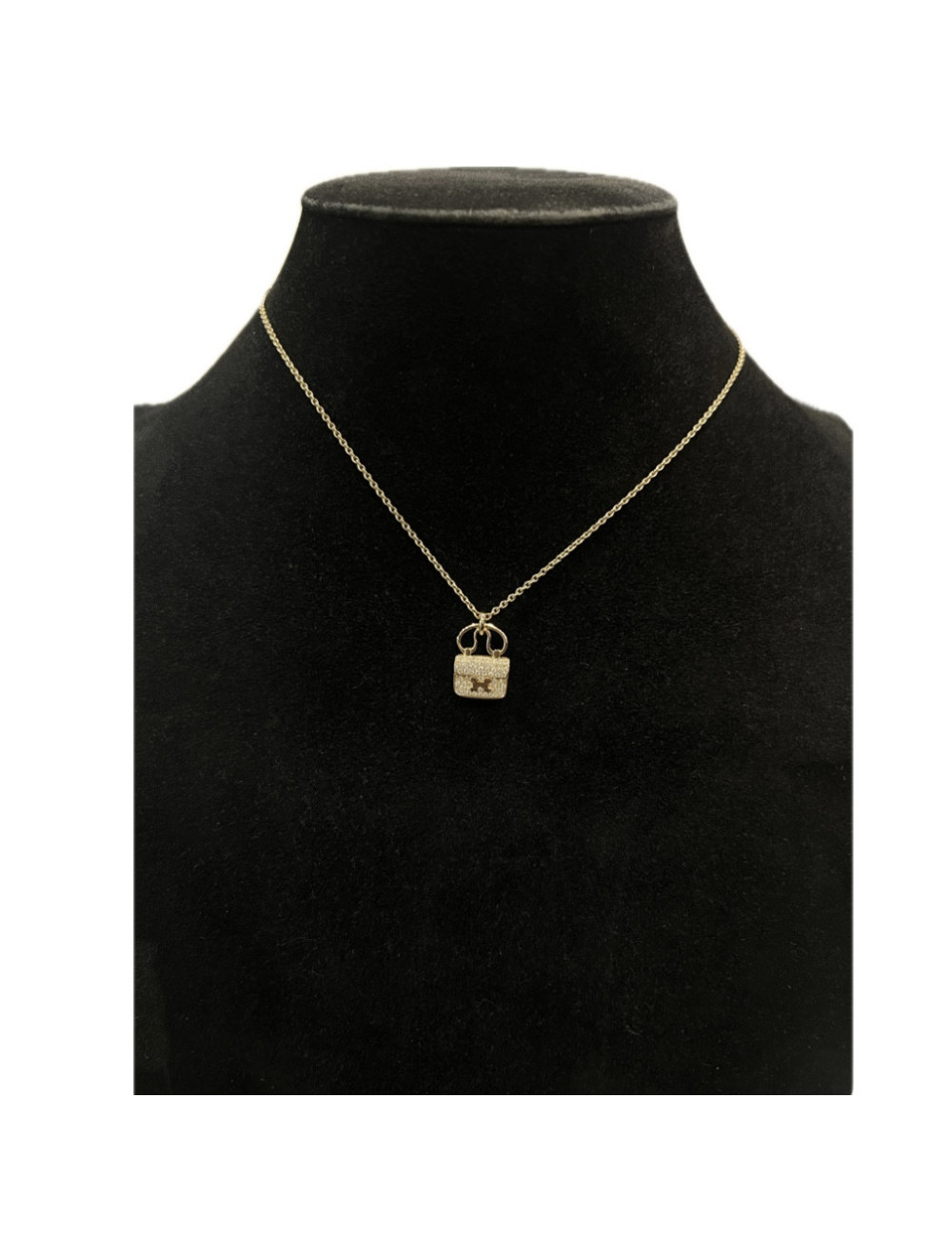 Pendentif Amulettes Constance en or rose 750/1000 serti de diamants