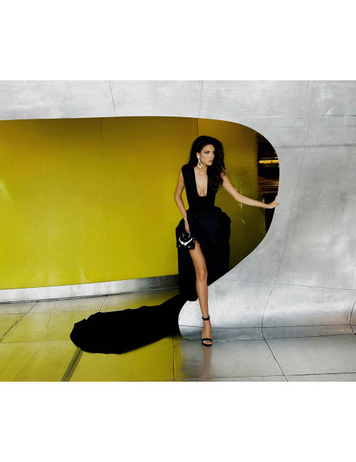 HERMES skirt with long black train, size 40FR