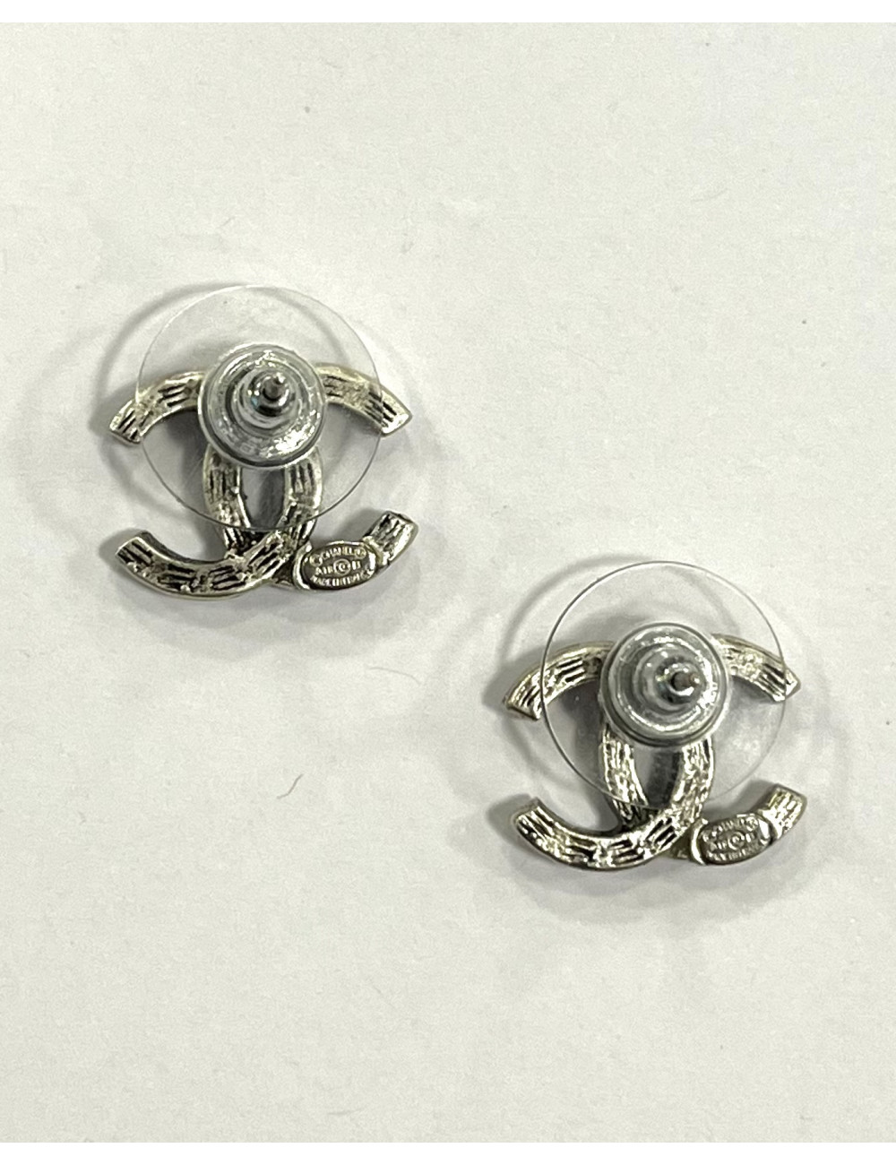 Clous argent CHANEL strass