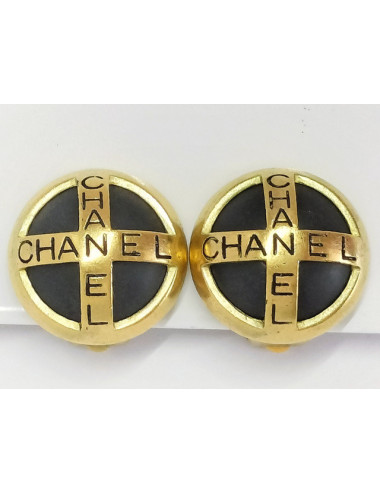 Clips CHANEL bois et métal doré