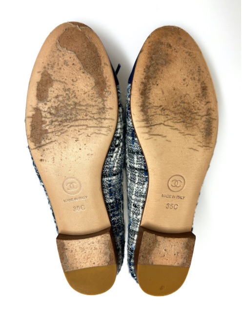 Ballerines Chanel tweed cuir bleu blanc fils d'or occasion certifiée