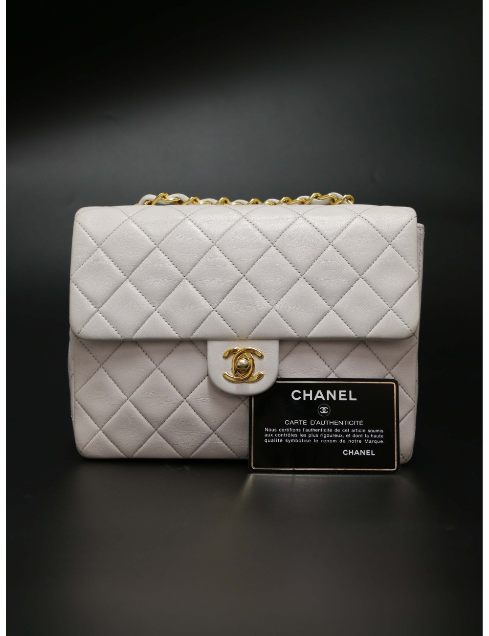 Petit Chanel blanc vintage en cuir : occasion certifiée authentique