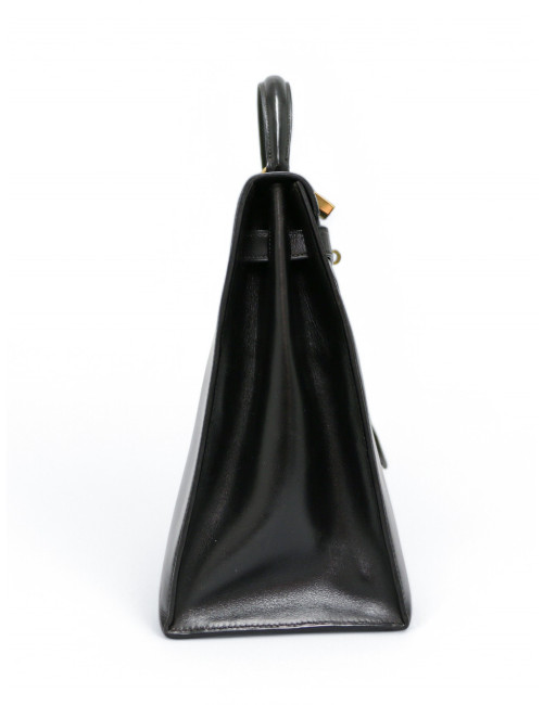 Sac sellier Kelly box 35 Hermès vintage disponible en seconde main de luxe