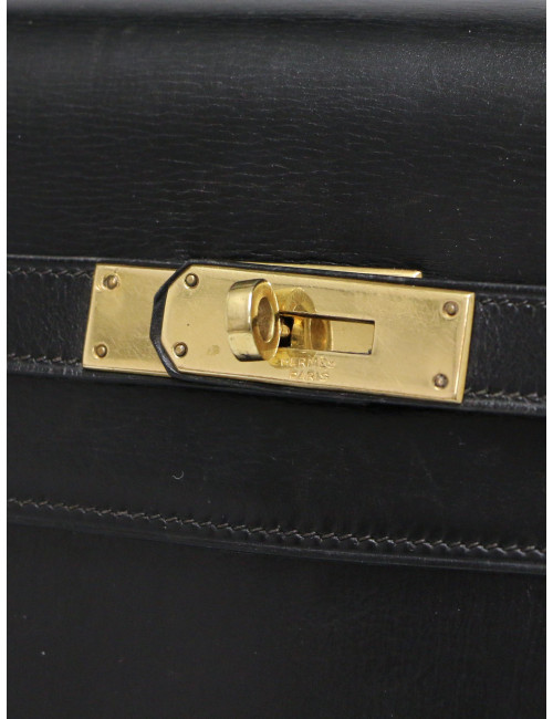 Sac sellier Kelly box 35 Hermès vintage disponible en seconde main de luxe