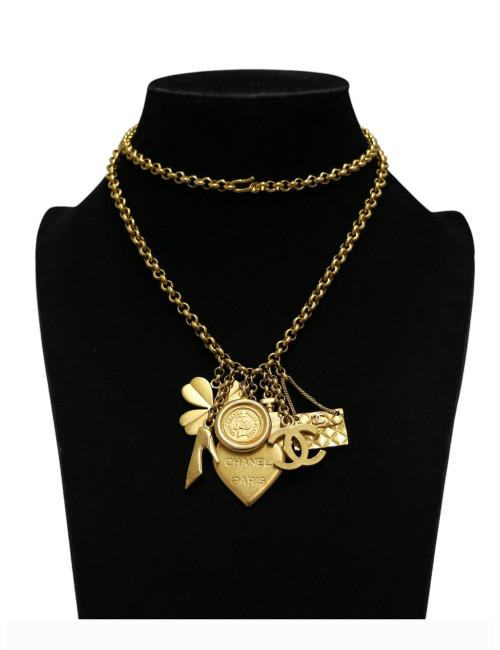Collier CHANEL charms vintage