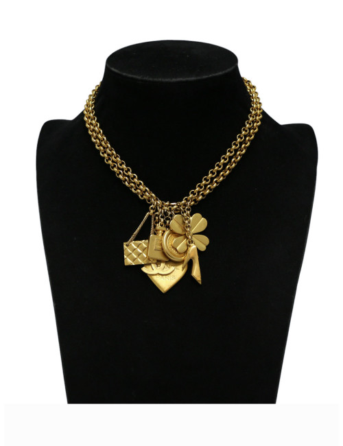 Collier CHANEL charms vintage