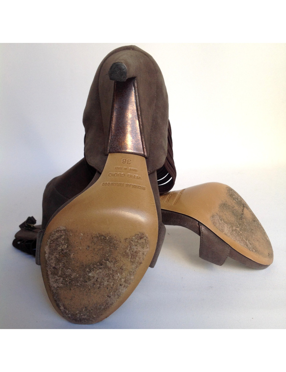 Bààts NICHOLAS KIRKWOOD