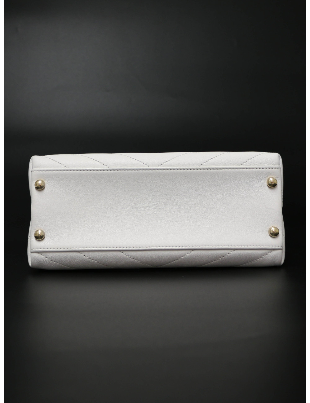 Sac CHANEL cuir motif chevrons