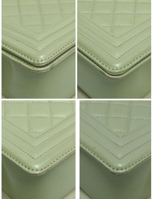 Boy Chanel vert d'eau en cuir verni : occasion certifiée authentique