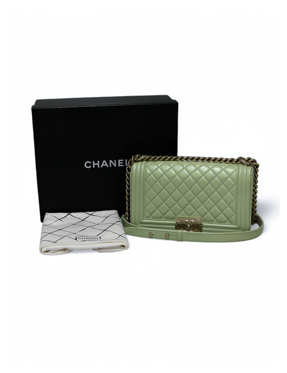 Sac CHANEL Boy vert d'eau verni